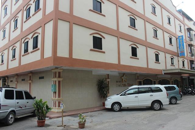 باتام ستار هوتل