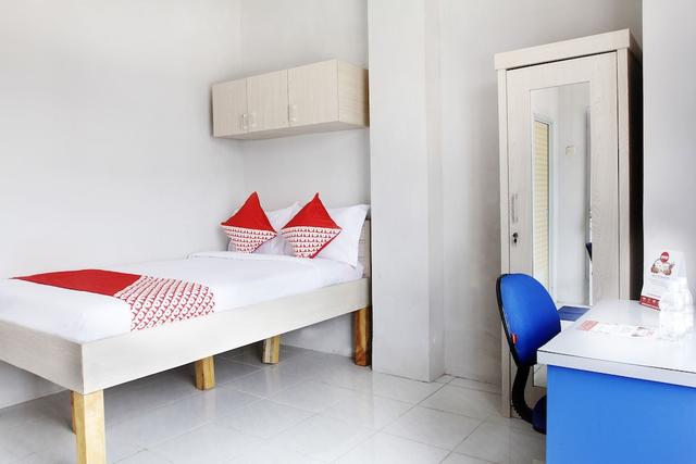 OYO 120 GP Residence