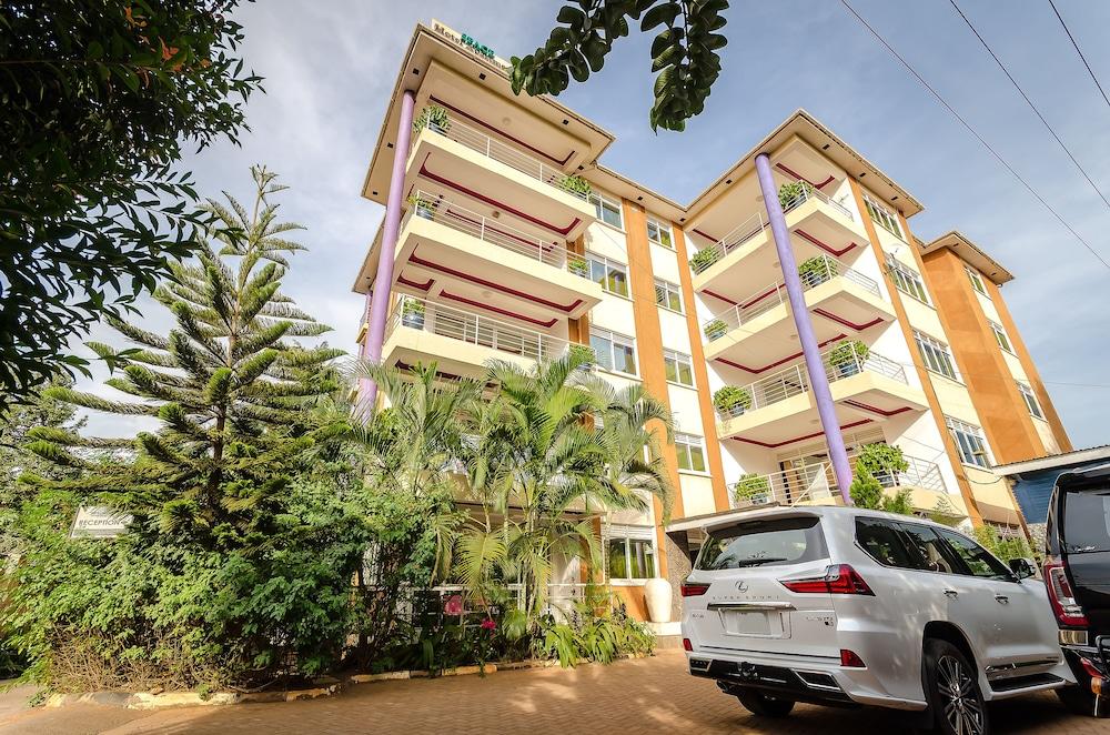 سبيس هوتل أبارتمنتس آند سبا