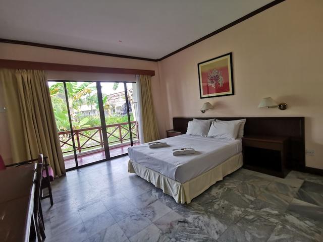 أو واي أو 8972 بورنيو بارادايس بيتش هوتل