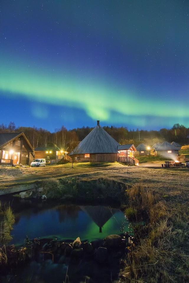 فيستفاتن - أركتيك كابينز