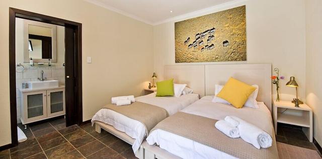 غالتون هاوس