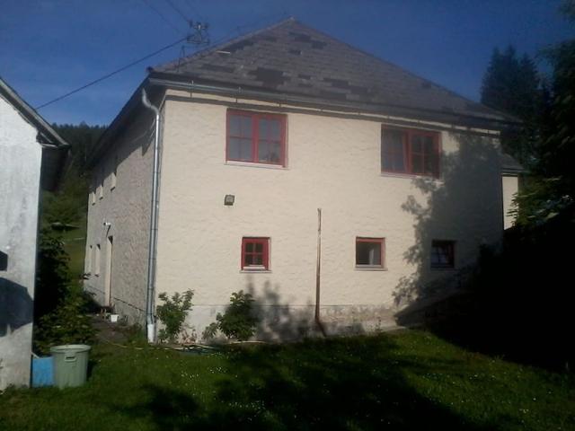 سيمبليستيك أبارتمنت إن واكسنبيرج نير بورجرون كاسل