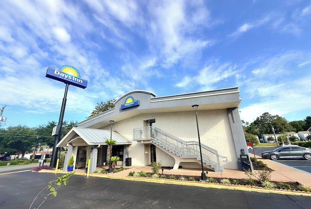 دايز إن باي ويندام تالاهاسي يونيفرسيتي سنتر