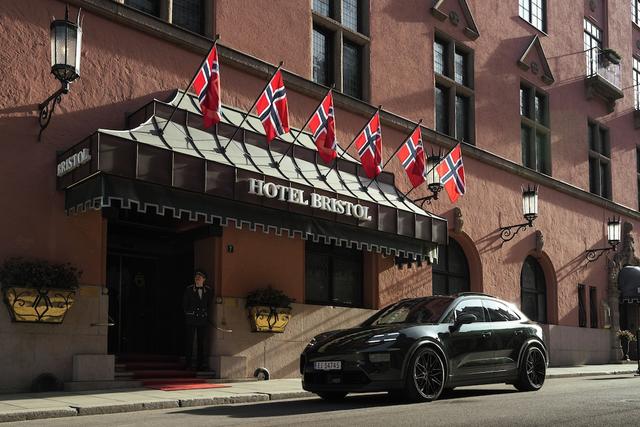هوتل بريستول