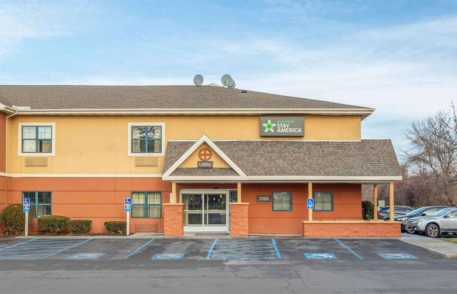 إكستنديد أمريكا سويتس ألباني صني