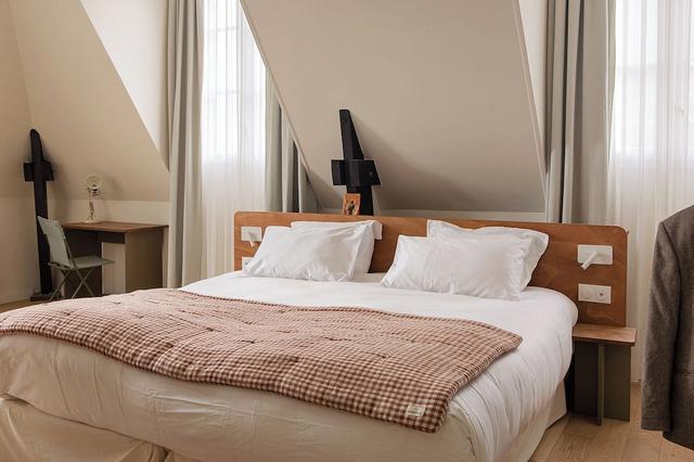 ألفريد هوتل كومبياني