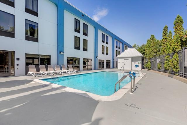 كومفرت إن لوريل - فورت ميد