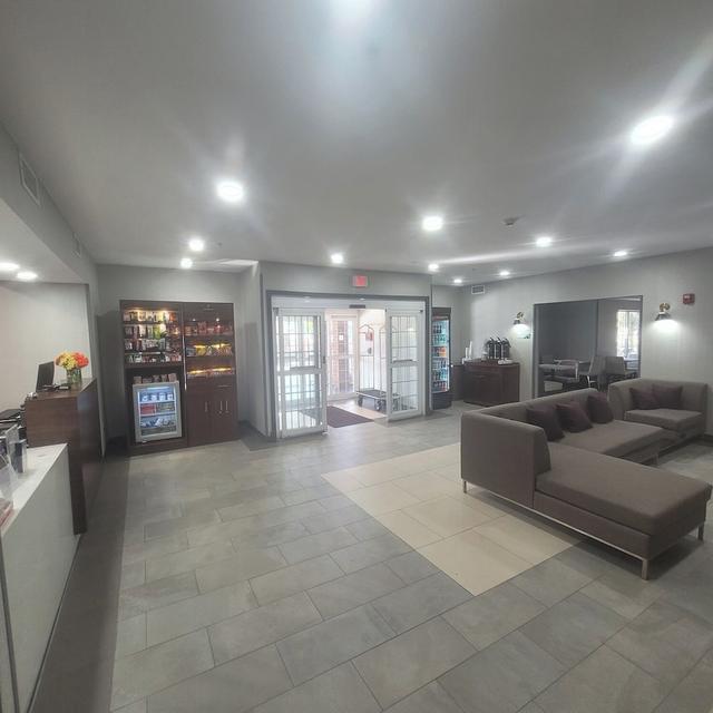 وينجيت باي ويندام مانسفيدادو أوت