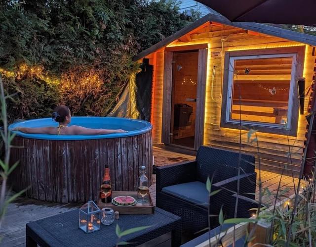 ميكايلز بد آند سبا