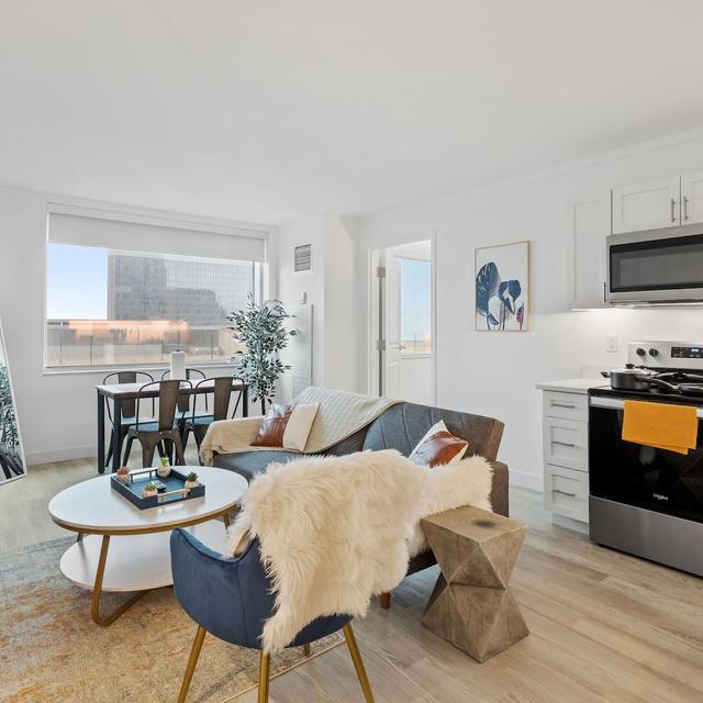 بورد ووك بيتش فرون  ط بد روم 3با ك ندو باي كوزيسويتس