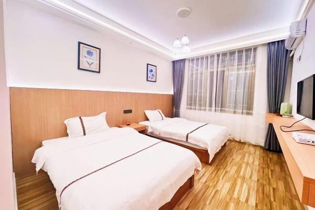 Hongya Hansongyuan Inn