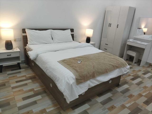 ذا هابينيس سن سويتس