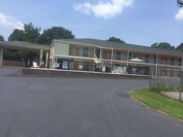 ماجنوليا إن