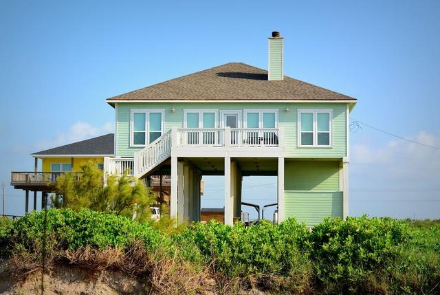 2 ميامي تو بيد روم هوم باي ريدونينج