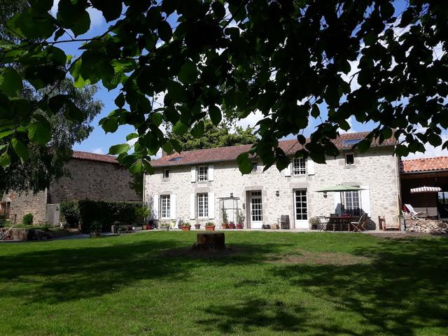 لو دومين دو لا لوريين