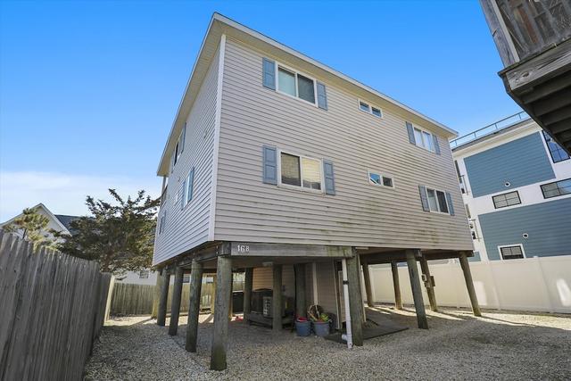 16ب ريد ستريت باي لونج آند فوستر