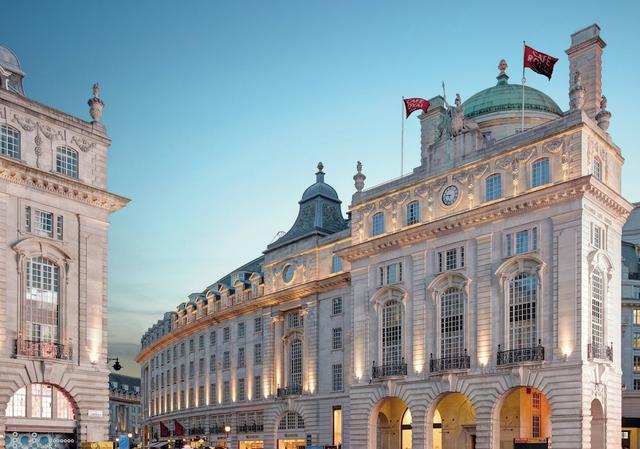 Hotel Cafe Royal, London