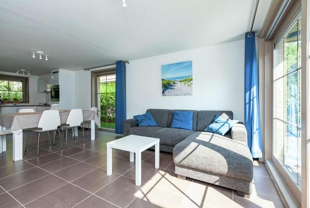 لافيلي هوليداي هوم إن أدينكرك ويذ فينسد جاردن