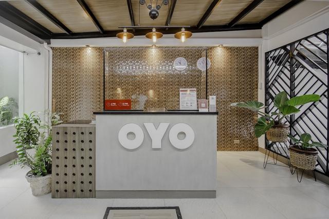 أو واي أو 739 كورنرستون مانور