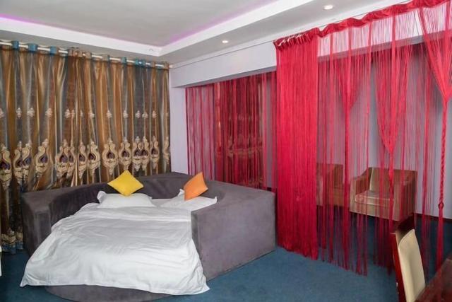 Zhongtai Express Hotel