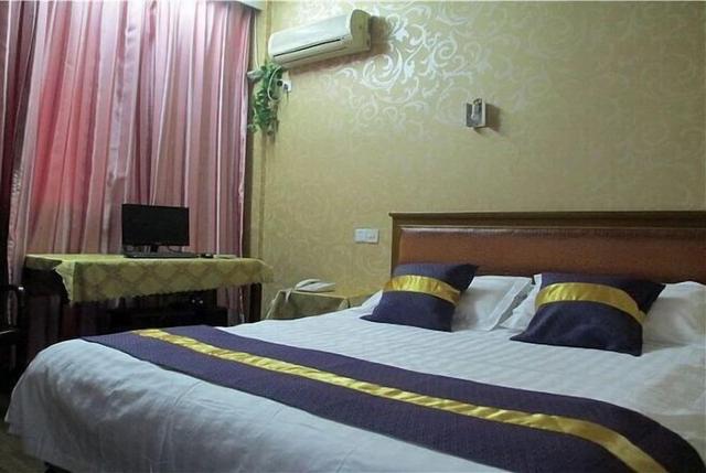 Taizhou Taishan Business Hotel