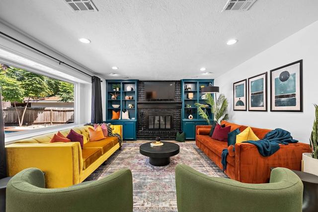 ذا باينز 1 نو سيرفيس فيز ٓي برايفت بوول بي ب كي