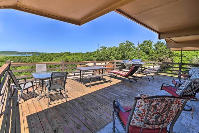 Vian Getaway w/ Lake Tenkiller Views & Deck!