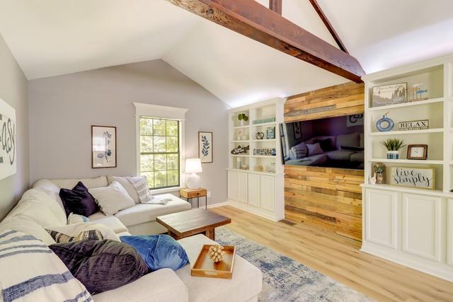 ووترفرونت جريرز فيري ليك فاكيشن رينتال!