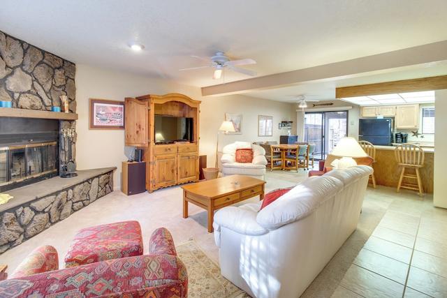 باينتوب تاون هوم بي/2 برايفيت باشيو آند جاس جريل