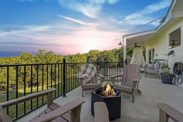 مسكن رائع لقضاء العطلات بحوض استحمام ساخن، يقع على بعد 5 دقائق من النهر