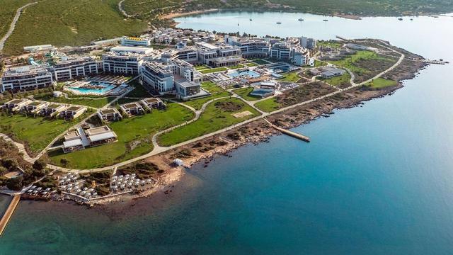 Anda Barut Collection - Ultra All Inclusive