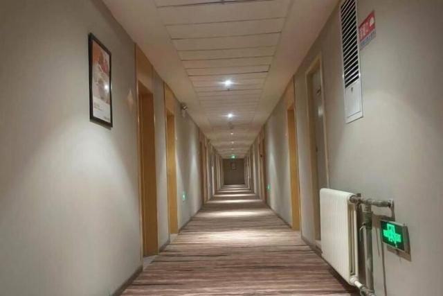 Jinjiang Inn (Weihai High-speed Railway North Station Oulefang Commercial Street Hotel)