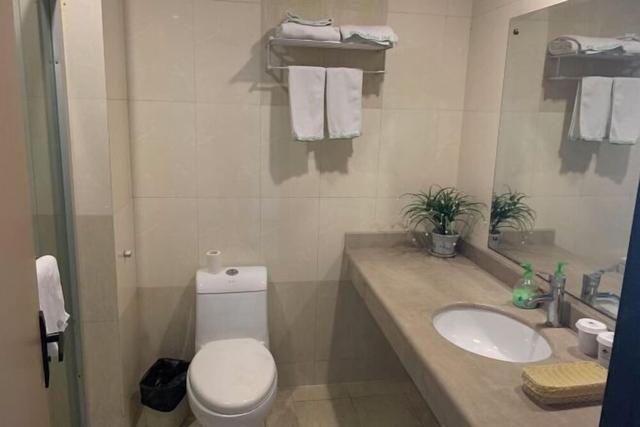 GreenTree Inn Express Hotel (Suqian Xiangwang East Road Suyu Bureau of Education Branch)