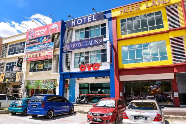 فندق فيرست إن شاه علم سكسين 7